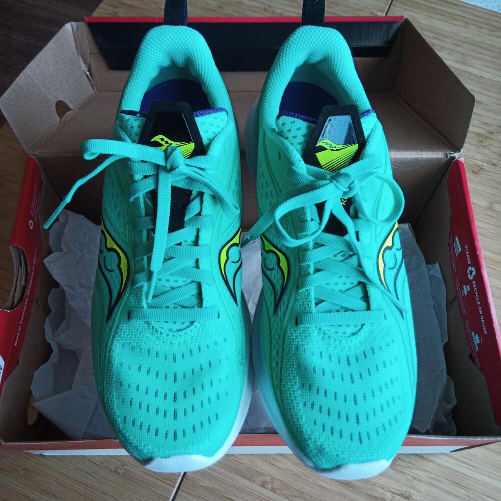 Women's Saucony Kinvara 13 in Cool Mint Sz US8